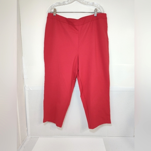 Joan Rivers Women's Red Pull Up Capris Size (1X) - Picture 1 of 14